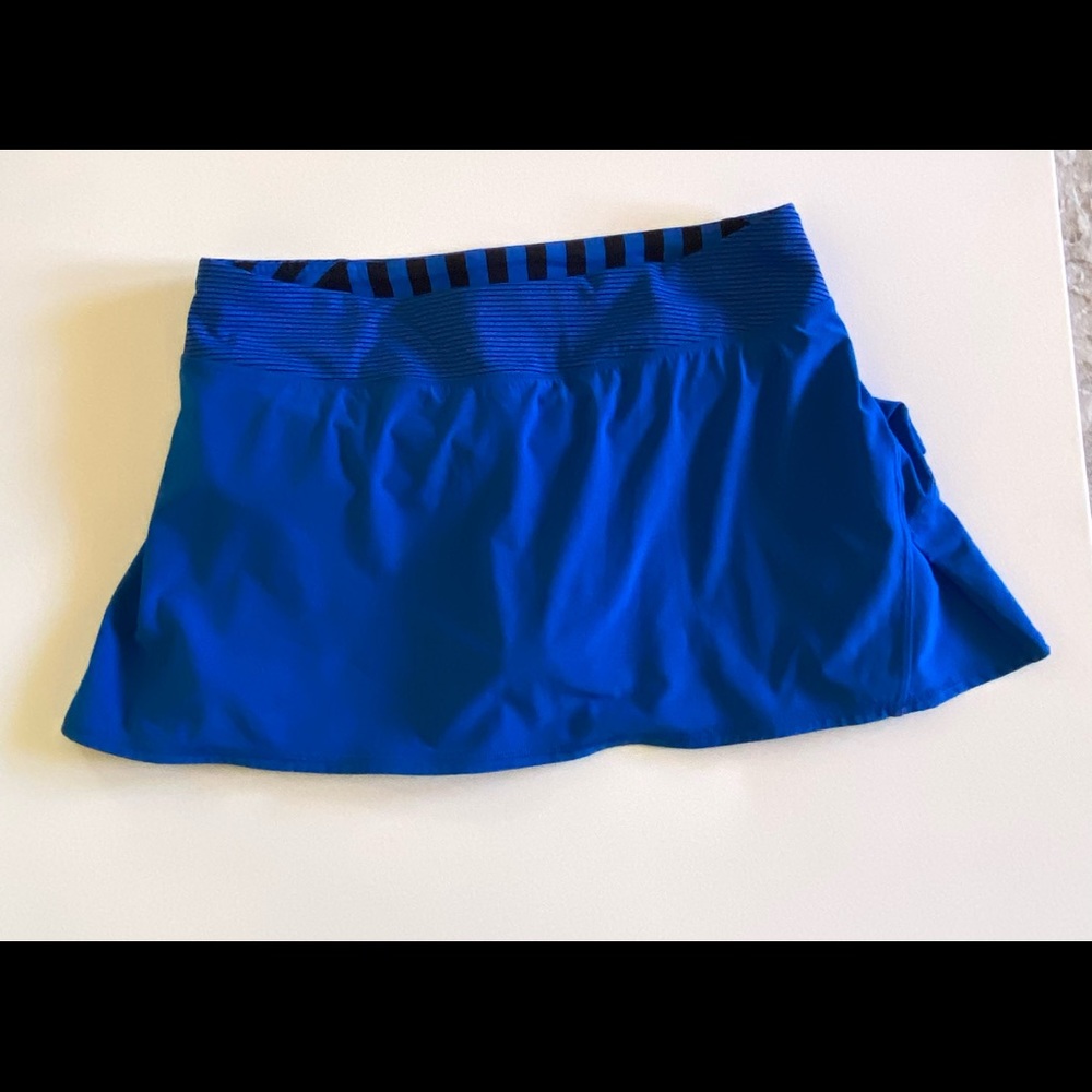 Pace Rival mid-rise skirt